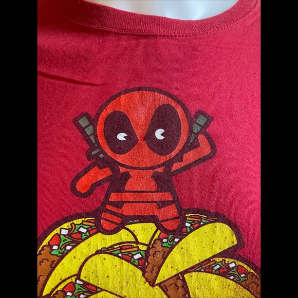 HotTopic DeadPool T-Shirt - Picture 3 of 5